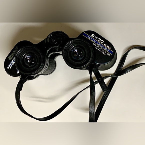 Vintage TASCO ZIP 8 x 30 mm Fully Coated Binoculars in Zippered Carrying Case - Picture 12 of 16